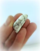 אבן הוולייט טיבעי לבן עם קוים אפורים