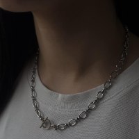 שרשרת קרוליין | שרשרת סטנסיל כסופה