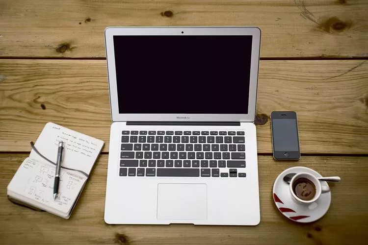 מחשב נייד Apple MacBook Pro 16 MVVK2HB/A