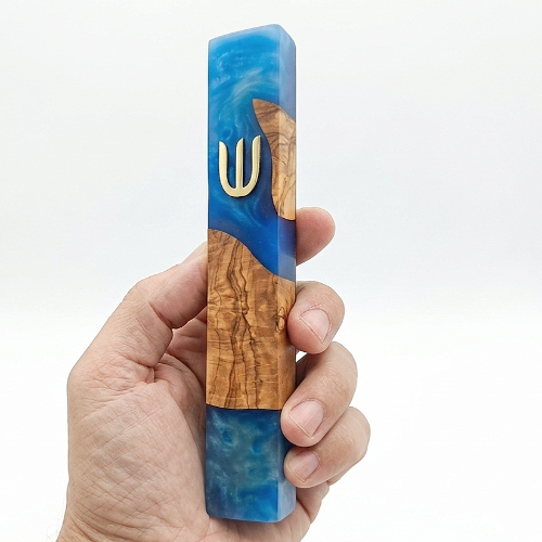 Mezouza bleue de 20 cm.