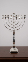 חנוכיה טבולה בכסף   עגול קלאסית  M - מורשת