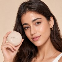 מייקאפ קומפקטי עמיד למים בגימור מאט מבית SHEGLAM