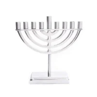 חנוכיה קלאסית קטנה