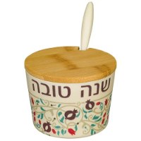כלי לדבש במבוק