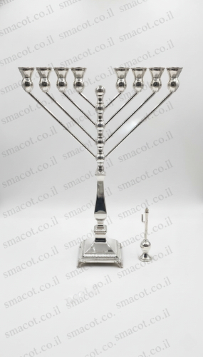 חנוכיה חב"ד כסף טהור רגל פסים חלק- 40 ס"מ