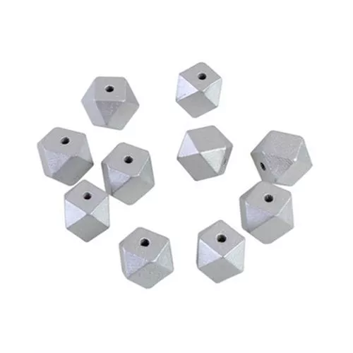 חרוזי עץ מצולעים 1.5 ס"מ כסף 16 יח' ^