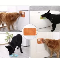משטח ליקוק לכלבים וחתולים