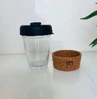 ספל זכוכית בעיצוב אורבני- כולל חבק שעם עם חריטת שם