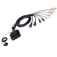 מתג Aten CS22H 2 Port 4K HDMI USB KVM – המתג השחור מוצג עם כבלי HDMI USB ושמע המחוברים אליו וכפתור שלט נפרד