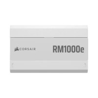 ספק כוח צבע לבן Corsair RM1000e Fully Modular Low-Noise ATX – היחידה הלבנה עם כיתוב Corsair RM1000e נראית ממוקמת במרכז