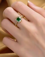 Anna Ring Gold