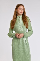 שמלה פליסה שילוב כפתורי תכשיט ירוק
