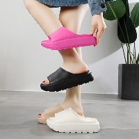כפכפי פלטפורמה COMFY