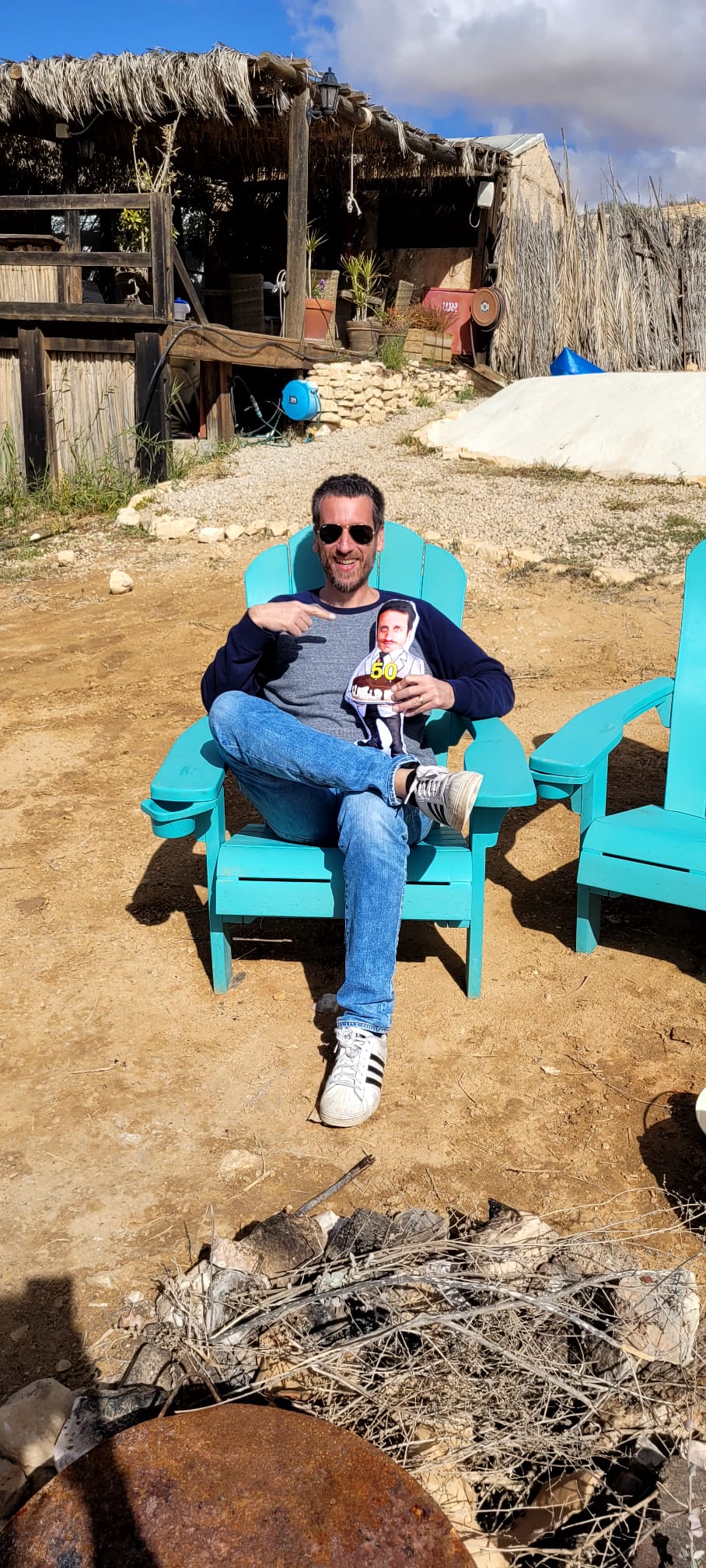 חוות דעת - כרית  יום הולדת גבר עם בקבוק יין