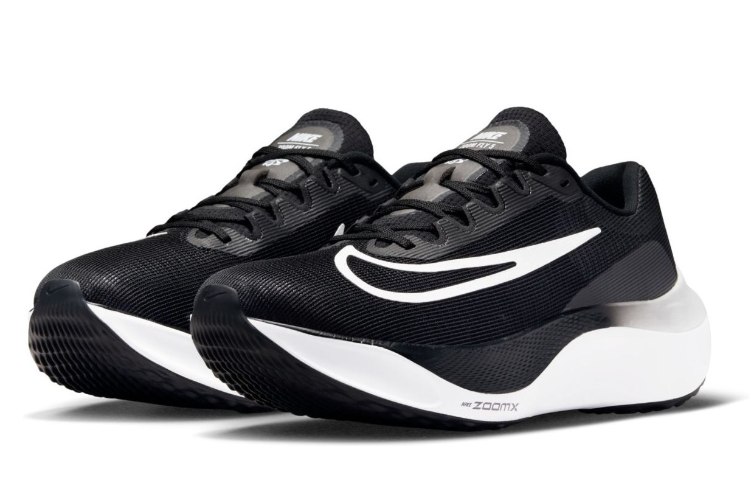 נעלי נייק 5 Nike Zoom Fly שחור לבן