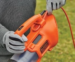 Black+Decker BEBL185-QS 1850W – מפוח אוויר חשמלי עוצמתי, פתרון איכותי לבית ולגינה.