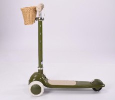 קורקינט וינטג עם סלסלת קש בצבע ירוק 28810G מסדרת Retro line