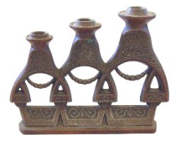 פמוט משולש מטריושקה, וינטאג' שנות ה- 70 עשוי מתכת, ברית המועצות