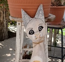 נוכחות מלאת חן ואופי: חתול עץ אינדונזי ענק לעיצוב הבית