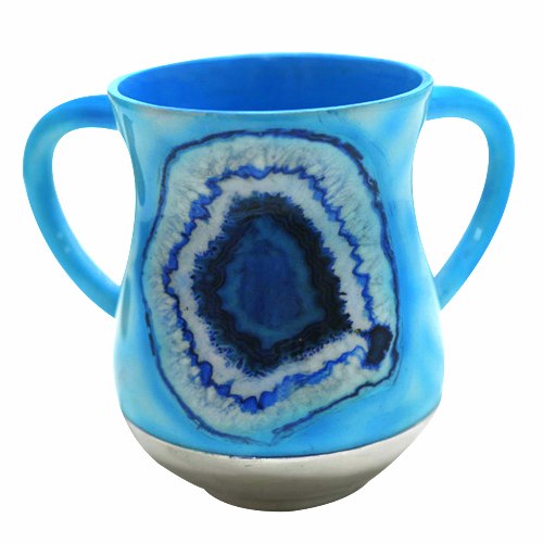 נטלה, כוס לנטילת ידיים, עשויה אלומיניום, בצבע כחול וטורקיז צביעת טאי דאי בטיק, מים אחרונים
