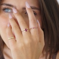 טבעת זהב עלים משובצת רובי ויהלומים