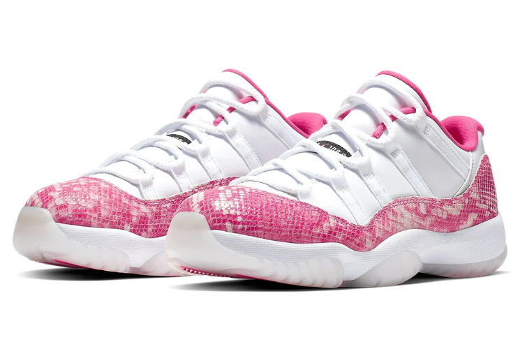 נעלי אייר ג'ורדן Air Jordan 11 Retro Concord ורוד לבן