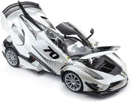 דגם מכונית בוראגו פרארי איבו לבנה Bburago Ferrari FXX-K Evo 1:18