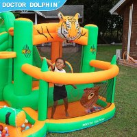 מתנפח מים עם מגלשה חיות W73075 מבית Doctor Dolphin