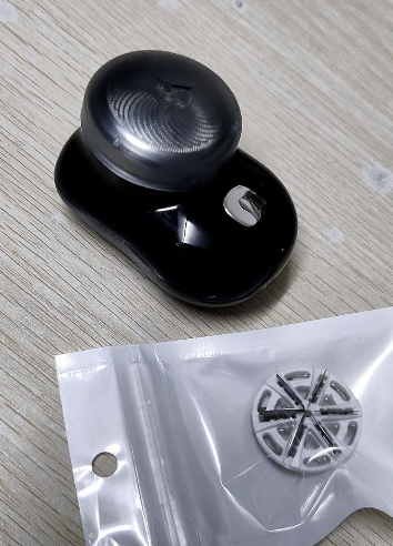 חוות דעת - מיני מכונת גילוח נטענת Mini-Shaver
