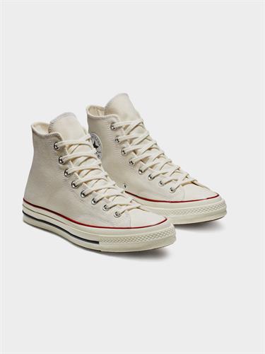ALL STAR CHUCK TAYLOR- גבוהות- נשים- לבן / שמנת