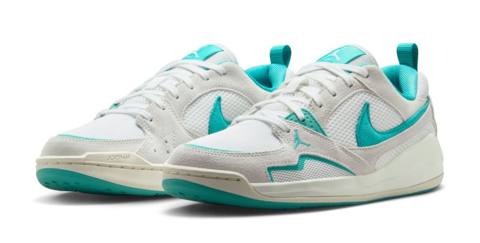 נעלי אייר ג'ורדן Nike Air Jordan CMFT טורקיז לבן