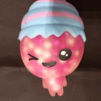 סקווישי בצורת קאפקייק נמעך להפגת מתחים - Squishy Cupcake