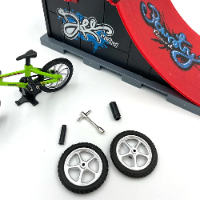 סקייטפארק - מיני אופניים עם רמפה - SKATEPARK D2271071