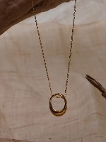 שרשרת דקה תליון אליפסה ציפוי זהב