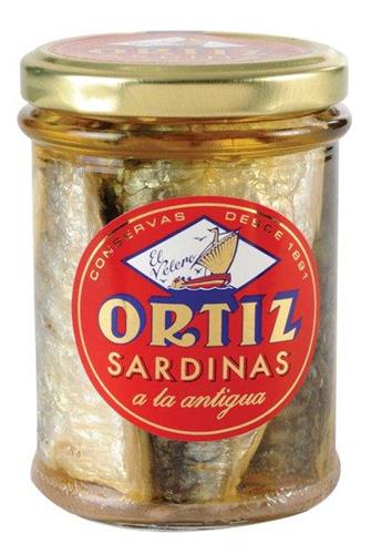 סרדינים מובחרים בשמן זית צנצנת Sardinas