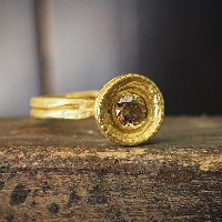 18K Gold Tall Diamond Ring