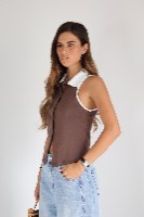 גופיה צווארון