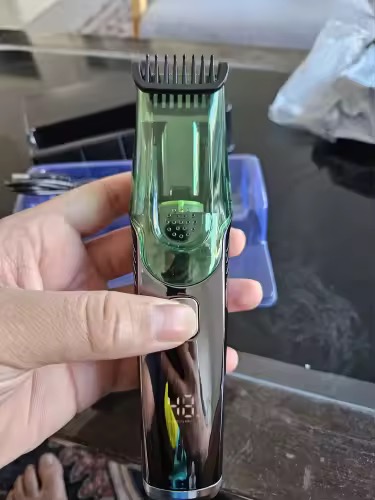 חוות דעת - מכונת תספורת עוצמתית TrimVac Pro עם תא שאיבה