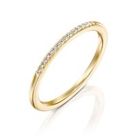טבעת שביל היהלומים משובצת יהלומים בזהב צהוב או לבן 14 קראט