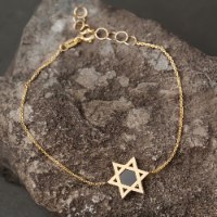 סט שרשרת וצמיד זהב ויהלומים - על אישה