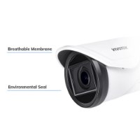 מצלמת אבטחה Vivotek IB9387-EHTV-V3 5MP – תקריב של המצלמה הלבנה עם העדשה מציג תכונות אטימה