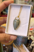 שרשרת לב לברדורייט