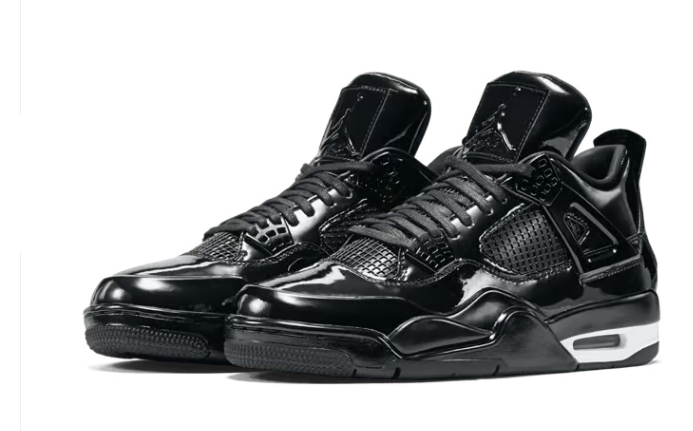 נעלי נייק אייר ג'ורדן NIKE AIR JORDAN 4 Retro שחור‏