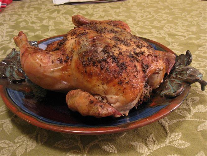 עוף שלם צלוי      Roasted whole chicken