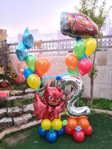 זר בלונים מעוצב דמות לבחירה