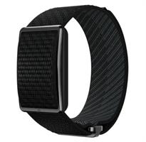 Polar Loop – צמיד כושר חכם שחור ללא מסך לניטור פעילות גופנית.