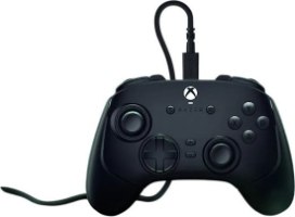 בקר משחק חוטי Razer Wolverine V3 Tournament Edition Xbox X|S – בקר שחור עם כבל מחובר מלמעלה