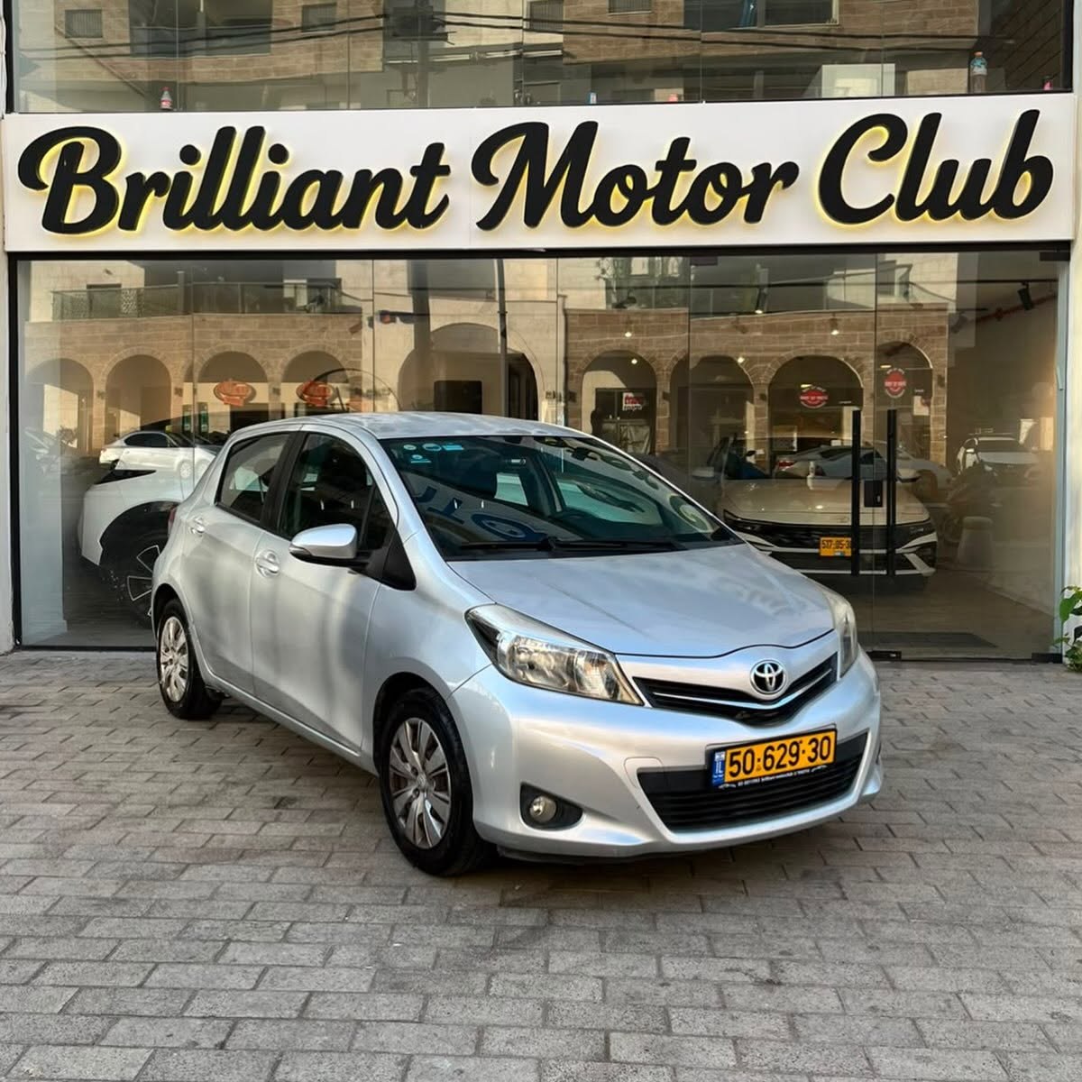 Toyota Yaris 2014