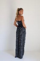 חליפת פסים meri