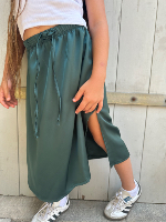 חצאית סטאן ליב
